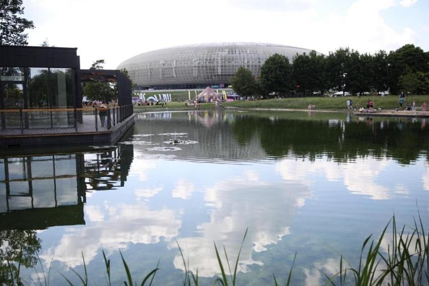 Tauron Arena Apartment With Garage - Krakow Lema Esterno foto