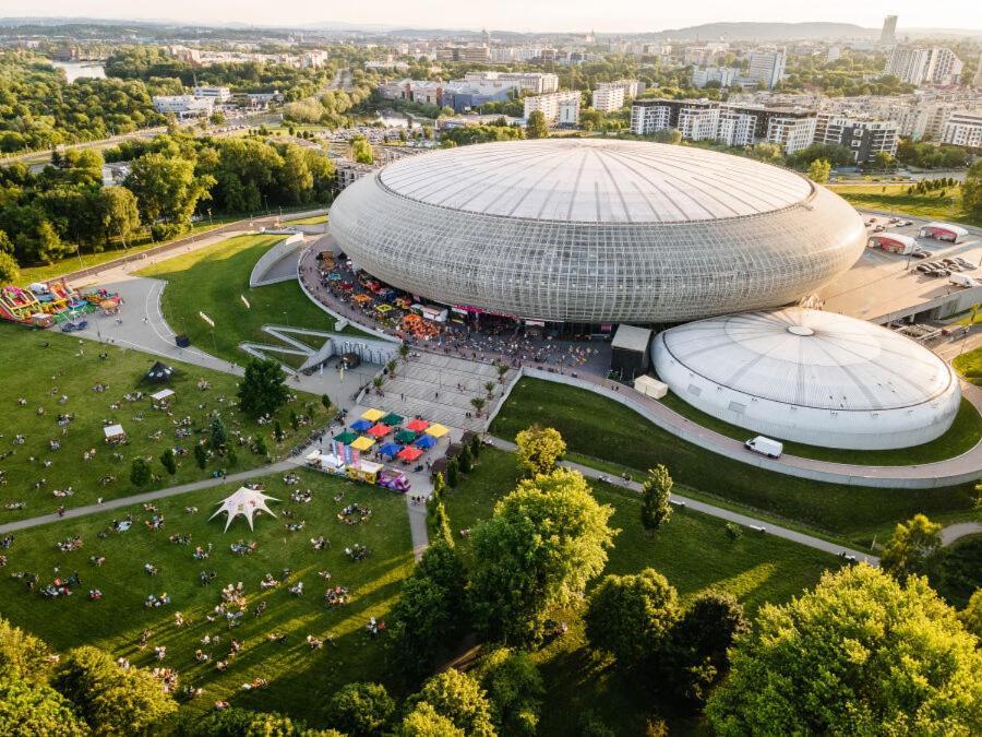 Tauron Arena Apartment With Garage - Krakow Lema Esterno foto